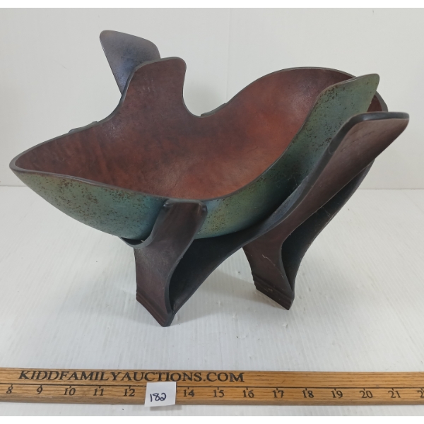 ARTISTIC HANDMADE BOWL ON STAND