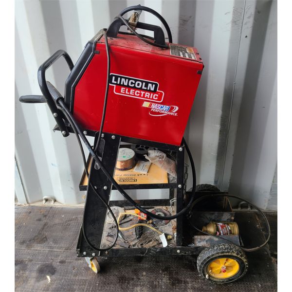 LINCOLN ELECTRIC MIG PAK 10 W/ CONTENTS