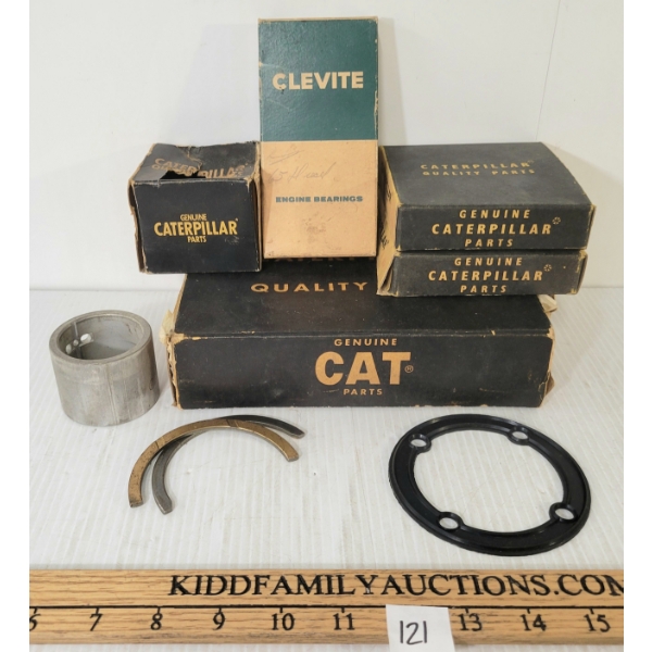 LOT OF 5 - VINTAGE CATERPILLAR & CLEVITE PARTS - INCL ENGINE BEARINGS & GASKETS