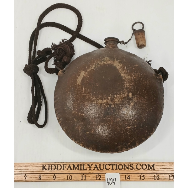 UNMARKED CANTEEN W/ CANVAS COVER