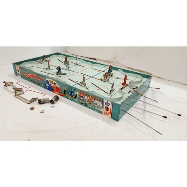 N.H.L. POWER PLAY ELECTRIC HOCKEY GAME