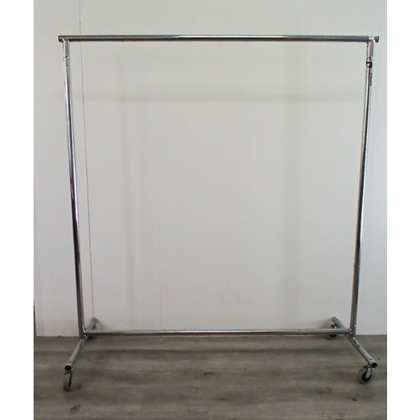 ROLLING CLOTHES RACK