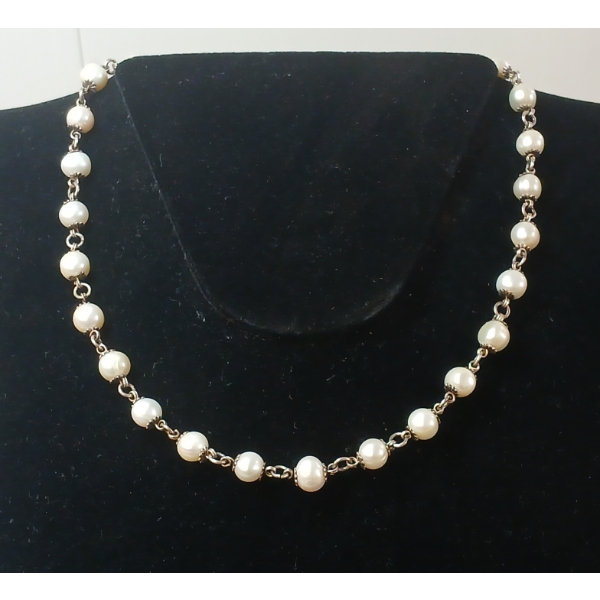 FRESH WATER PEARLS ON SILVER STATION-STYLE LINK CHAIN