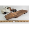 Image 1 : ALL-AMERICAN TOY CO - TRUCK W / FLAT BED TRAILER
