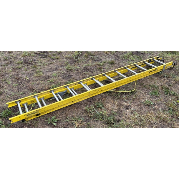 EXTENTION LADDER - FEATHERLIGHT - 20 FOOT 