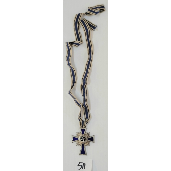 WWII GERMAN MOTHERS CROSS - SILVER