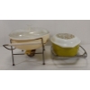 Image 5 : LOT OF 2 - PYREX CASSEROLE DISHES W/ HOSPITALITY TRAYS
