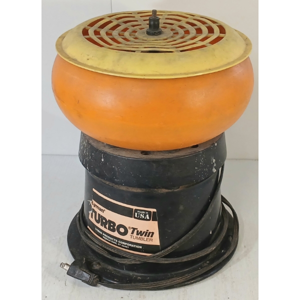 LYMAN TURBO TWIN TUMBLER