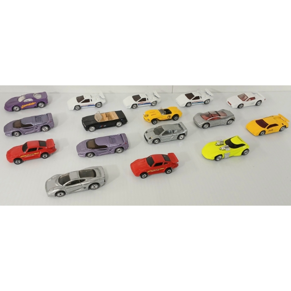 LOT OF 16 - 1980'S-1990'S DIECAST HOTWHEELS