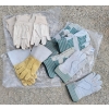 Image 2 : LOT OF 11 - PAIRS OF WORK & CLOTH GLOVES