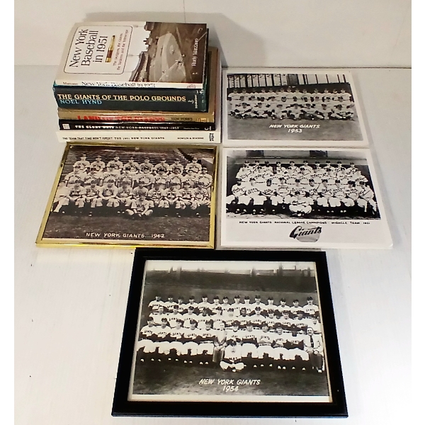 LOT OF 9 - NEW YORK GIANTS BASEBALL TEAM PHOTOS, PROGRAMS & BOOKS