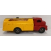 Image 2 : STRUCTO TOYS PRESSED STEEL FUEL TRUCK