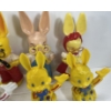 Image 4 : LOT OF 8 - KNICKERBOCKER & HARETT-GILMAR PLASTIC BUNNY COINBANKS