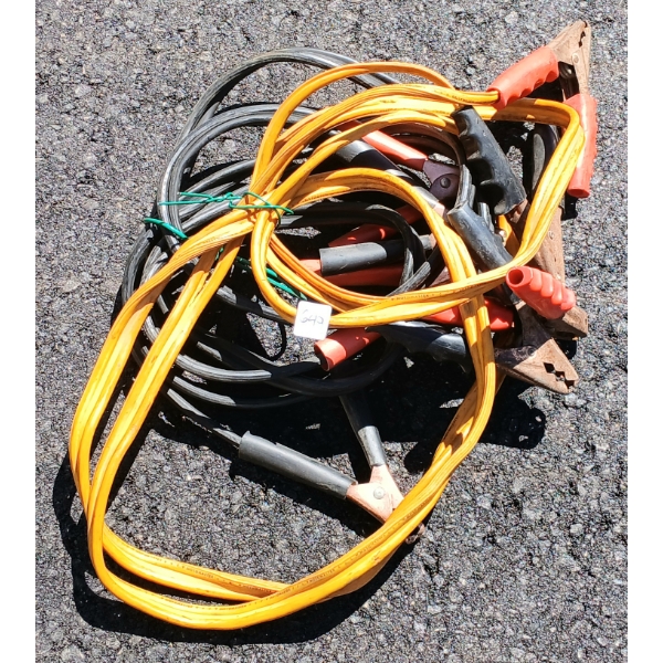 LOT OF 2 - JUMPER CABLES