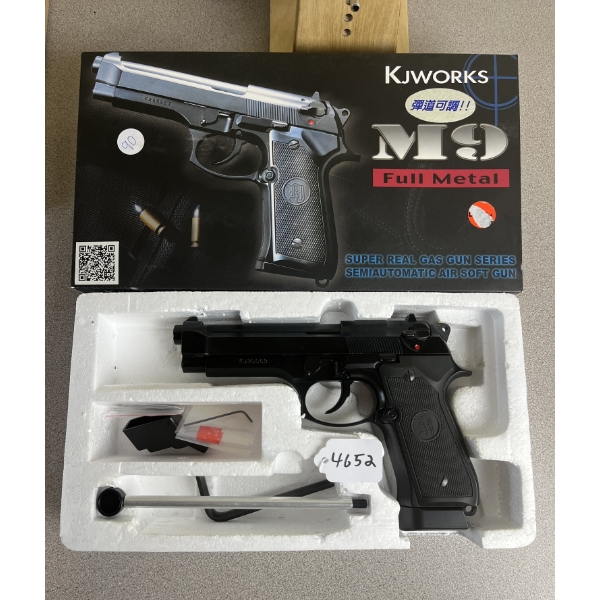 KJ WORKS FULL METAL M9 IN 6MM AIRSOFT BB 