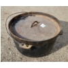 Image 1 : CAST IRON CAULDRON W/ LID