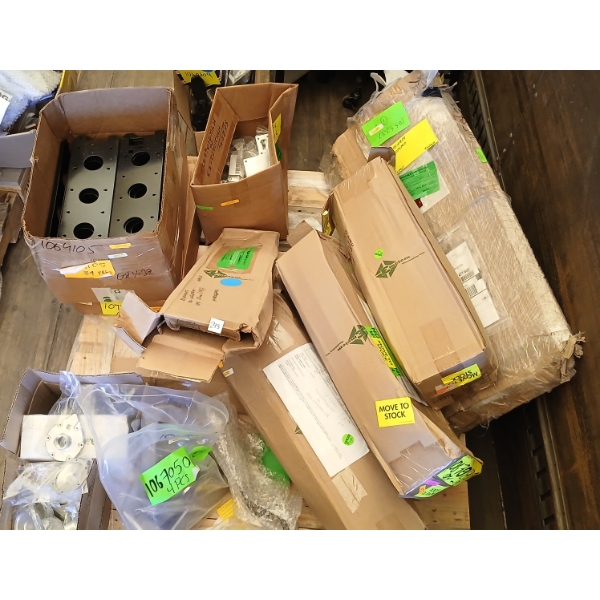 JOB LOT - METAL BRACKETS & GASKETS