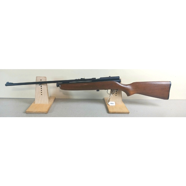 CROSMAN MODEL 160 PELL GUN IN .22 PELLET - PAL REQUIRED 