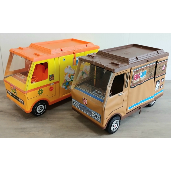 LOT OF 2 - MATTEL BARBIE & BIG JIM CAMPER VAN SETS