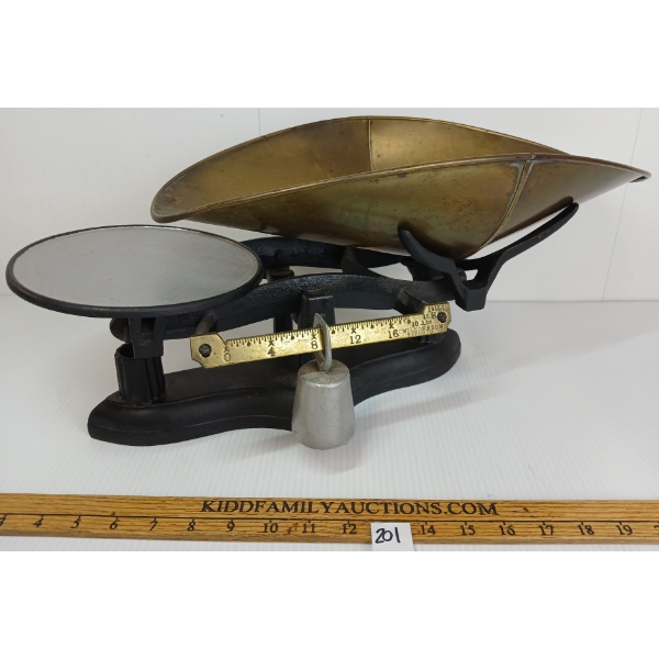 CAST IRON & BRASS COUNTERTOP BALANCE SCALE