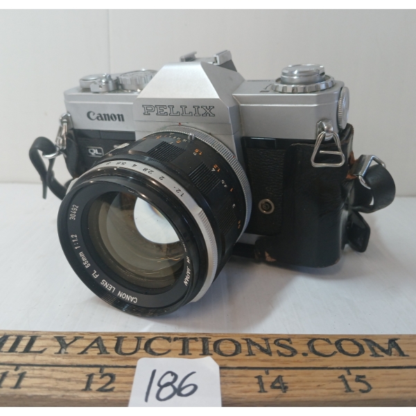 CANON PELLIX QL 35MM SLR FILM CAMERA W/ LEATHER CASE