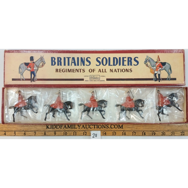 BRITAINS SOLDIERS LEAD FIGURES - NO. 400 THE LIFE GUARDS