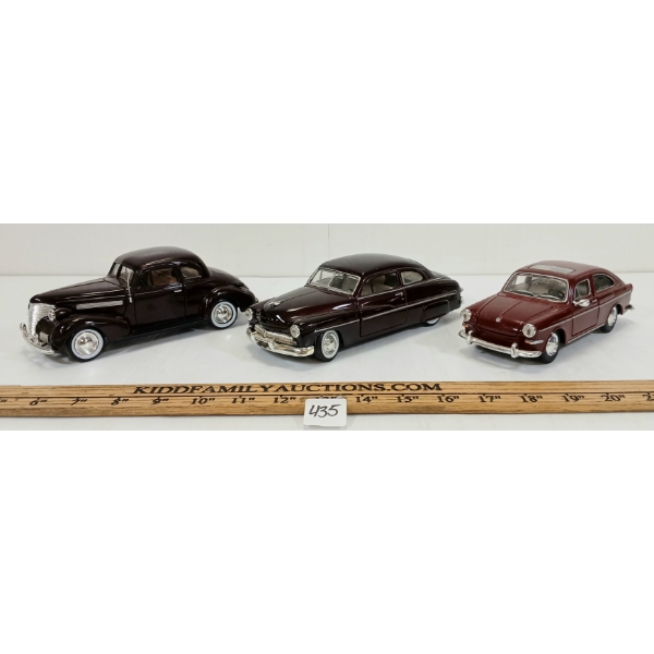 LOT OF 3 - 1967 VW 1600 FASTBACK, 1939 CHEVY COUPE & 1949 FORD MERCURY DIECAST MODELS