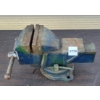 Image 1 : 4IN BENCH VISE 