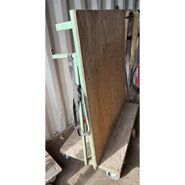 SHOP CART W/ CENTER SUPPORT - 4 X 4 FEET