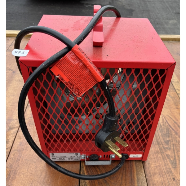 STELPRO 220V SPACE HEATER