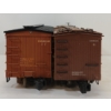Image 5 : LOT OF 2 - USA TRAINS D & RGW REFRIGERATOR CARS