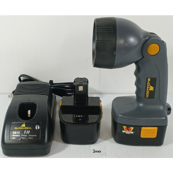 MCGULLOCH 12V FLASHLIGHT W/ BATTERY PACKS & CHARGER