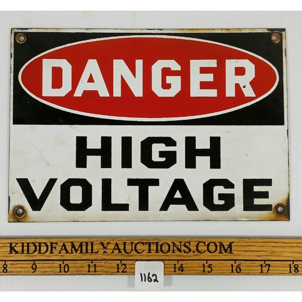 DANGER HIGH VOLTAGE SSP SIGN