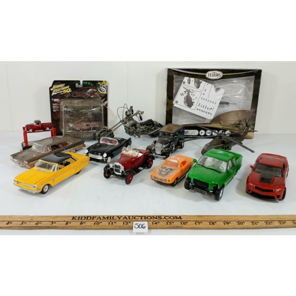 JOB LOT - MISC DIECAST & PLASTIC MODELS - MOTORCYCLE, CAR ON HOIST, HELICOPTER, ETC