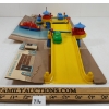 Image 4 : RENWAL DRAWBRIDGE SET