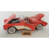 Image 2 : DIECAST PROMOTIONS 1957 CHEVROLET CORVETTE MODEL W/ DISPLAY CASE