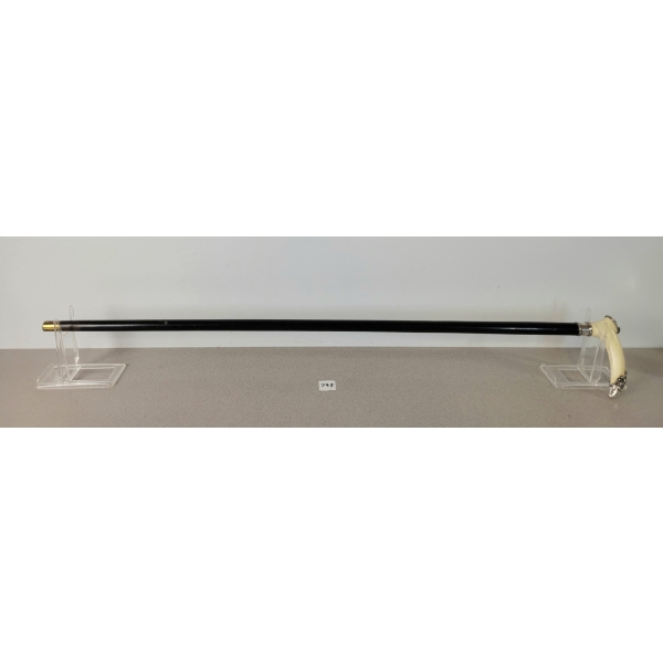 STERLING SILVER & HORN CARVED CANE 