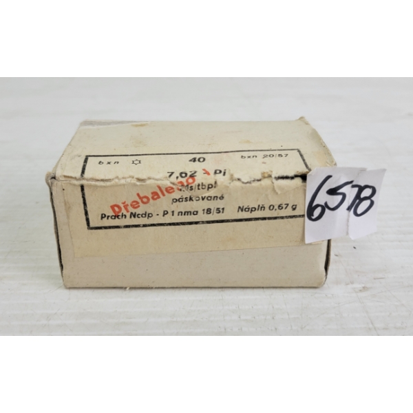 AMMO: 40X CZECHOSLONAKIAN 7.62X25MM W/ STRIPPER CLIPS - SEALED