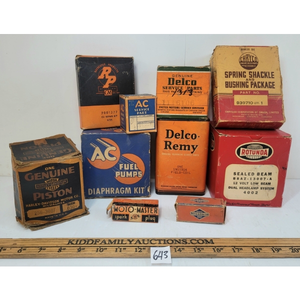 LOT OF 10 - VINTAGE AUTO PARTS - MOTOMASTER, DELCO, AC, HARLEY DAVIDSON, ETC