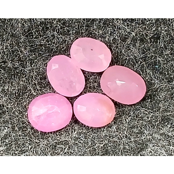 LOT OF 5 - OVAL MIXED CUT LOOSE NATURAL MADAGASCAR RUBIES ($10,300.00 APPRAISAL)