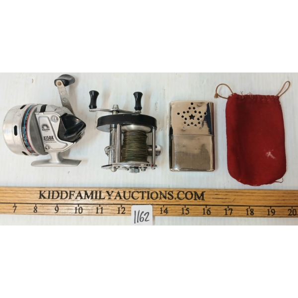LOT OF 3 - DAIWA A150K & NORIS SHAKESPEARE 2141 FISHING REELS & POCKET HAND WARMER