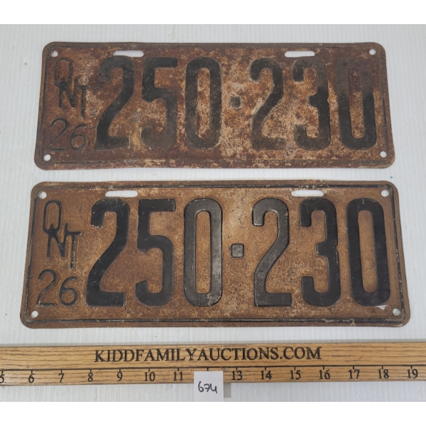 PAIR OF 1926 ONTARIO LICENCE PLATES