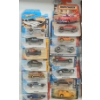 Image 2 : LOT OF 25 - DIECAST MODELS - HOTWHEELS, GREENLIGHT, MATCHBOX, ETC