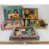 Image 1 : LOT OF 5 - CHILDREN'S DOLL FURNITURE & ACCESSORIES - INCL LITTLE HOMEMAKER