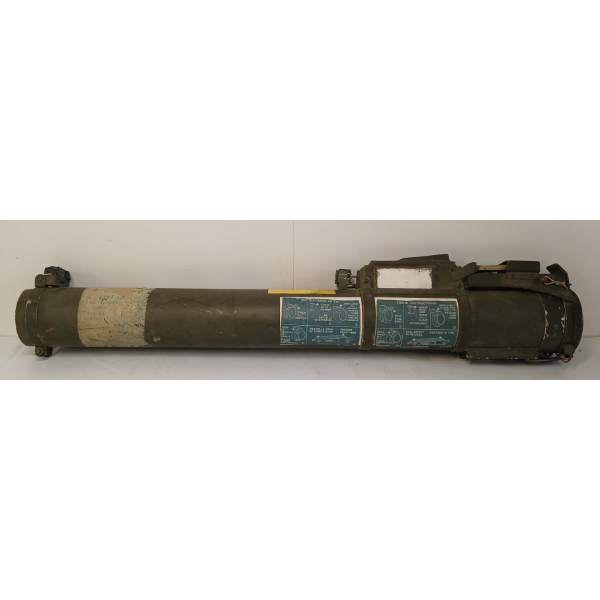 CDN M72 LIGHT ANTI-TANK WEAPON LAUNCH TUBE