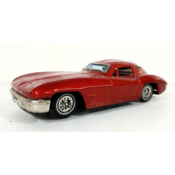BANDAI TIN LITHO CHEVROLET CORVETTE STINGRAY FRICTION CAR