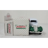 Image 3 : LOT OF 2 - KRISPY KREME DIECAST 1938 & '39 DELIVERY TRUCKS MODELS