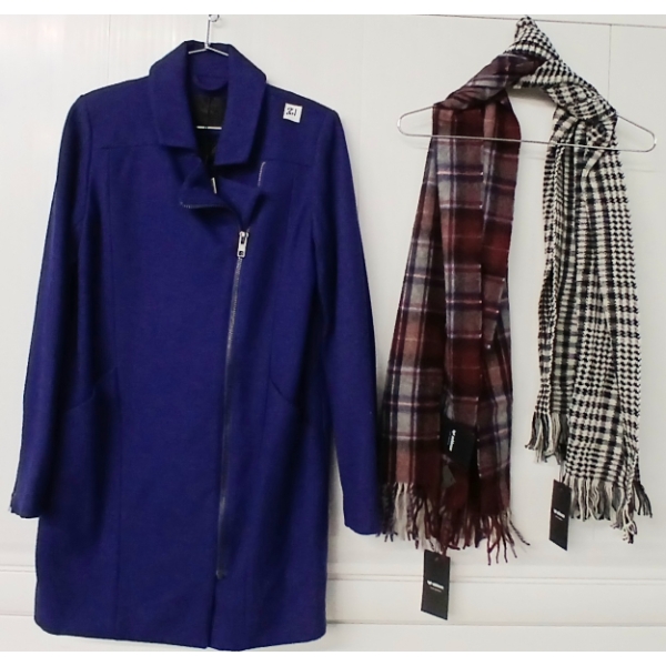 LOT OF 3 - WOMEN'S MINIMUM ERPUR & PAUL SCARVES & ROYAL BLUE KAISA JACKET