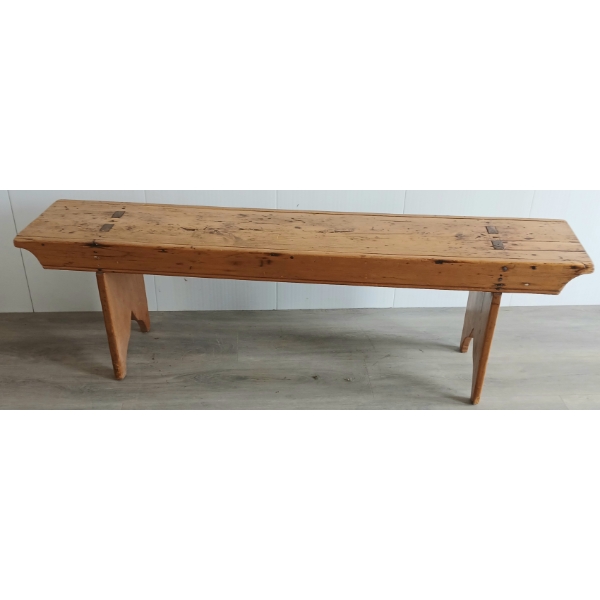 HANDCRAFTED PINE BENCH