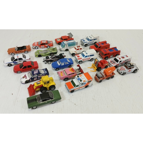 JOB LOT - DIECAST & PLASTIC VEHICLES - INCL GREENLIGHT, LESLEY, MATCHBOX, ETC